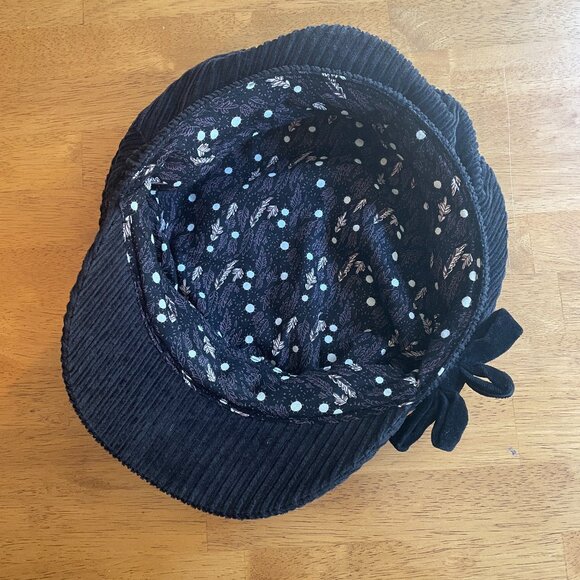 NWOT Size L H&M black corduroy newsboy cap with black velvet bow - Picture 6 of 10